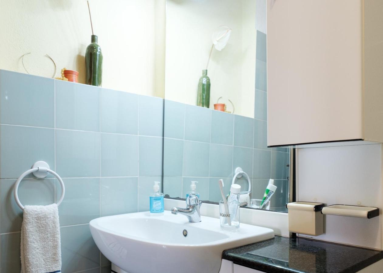 Love Tree Apartment Κάλιαρι Εξωτερικό φωτογραφία